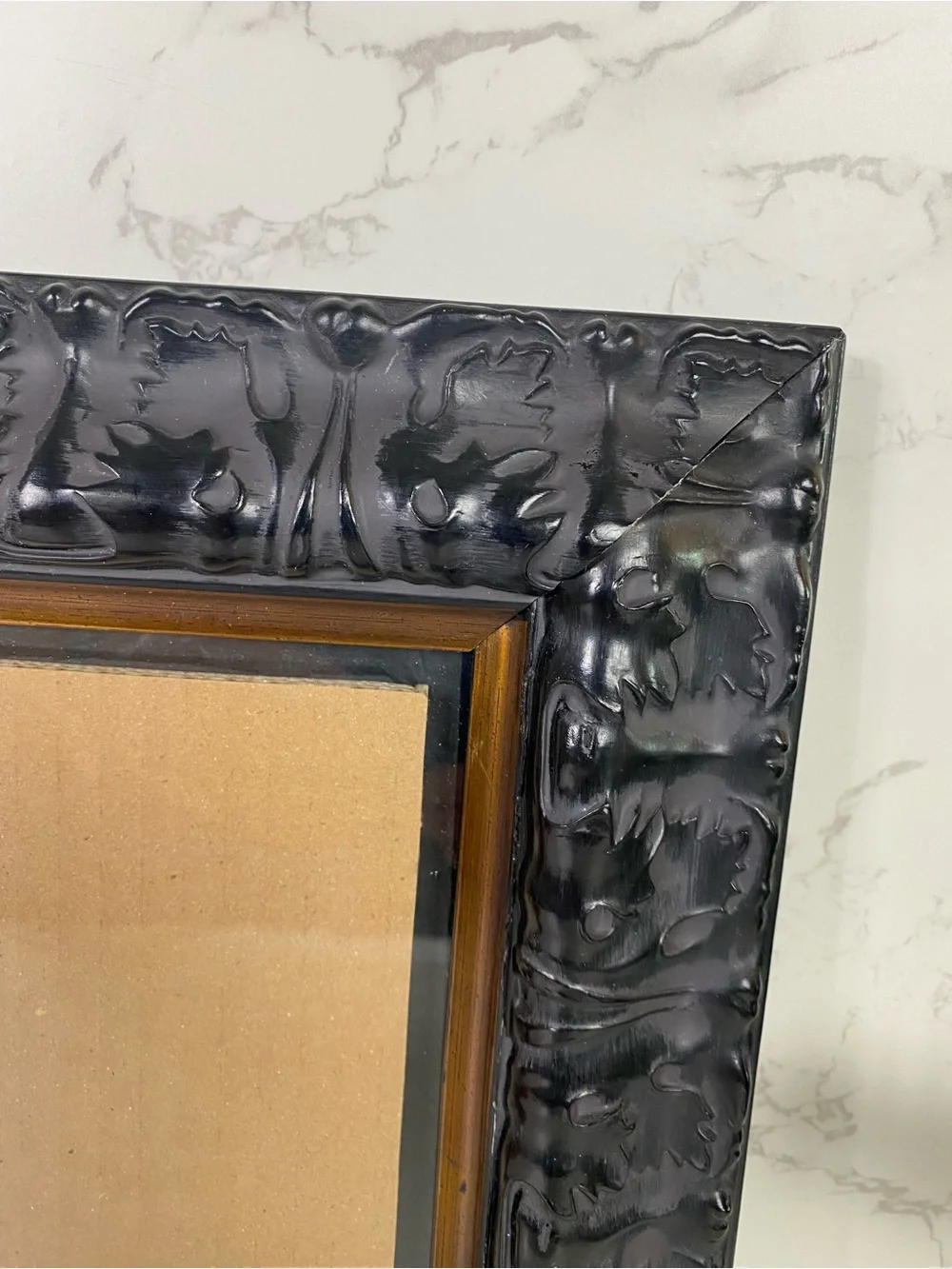 Heavy Gothic black picture frame w/ copper color trim 8x10
